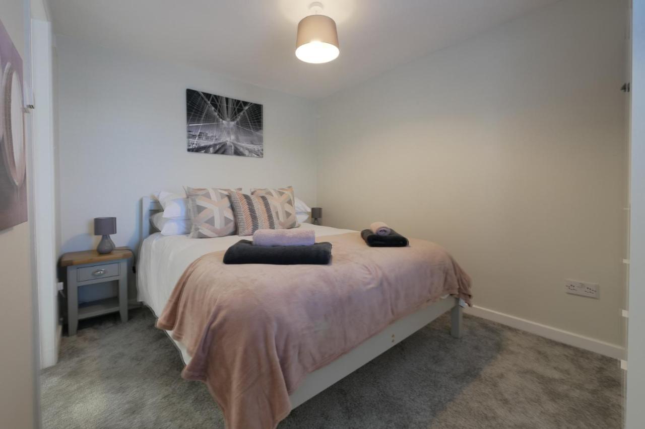 Апартаменти Crewe Short Lets 8 Victoria Court, Крю Екстер'єр фото